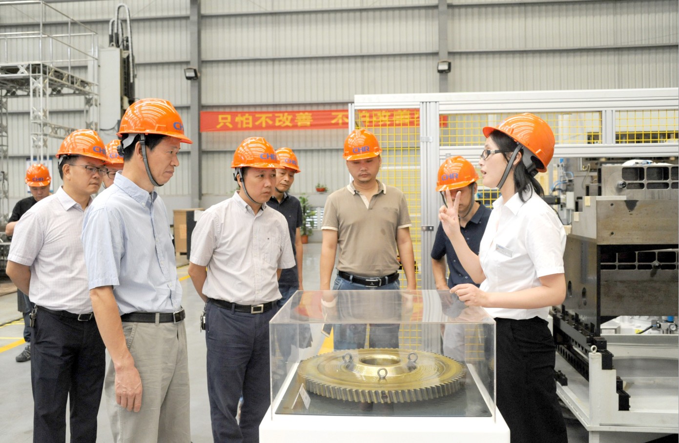 高端拉床,專用機床,內(nèi)拉床,外拉床,數(shù)控機床,自動化生產(chǎn)線,工業(yè)機器人,拉床,拉刀,自動化
