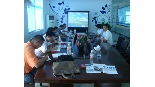 市金融辦謝主任、縣府辦周主任一行蒞臨考察指導(dǎo)